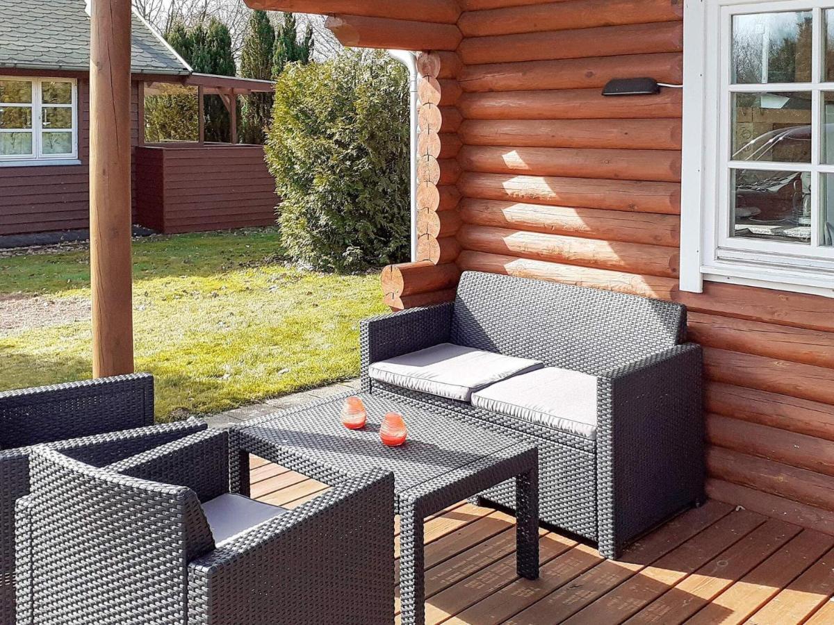 6 Person Holiday Home In Hovborg Bagian luar foto